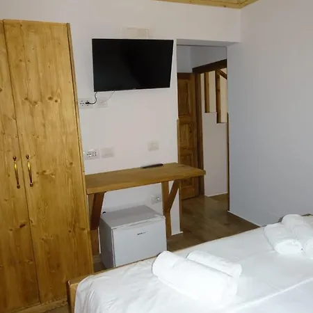 Riverside Bed & Breakfast